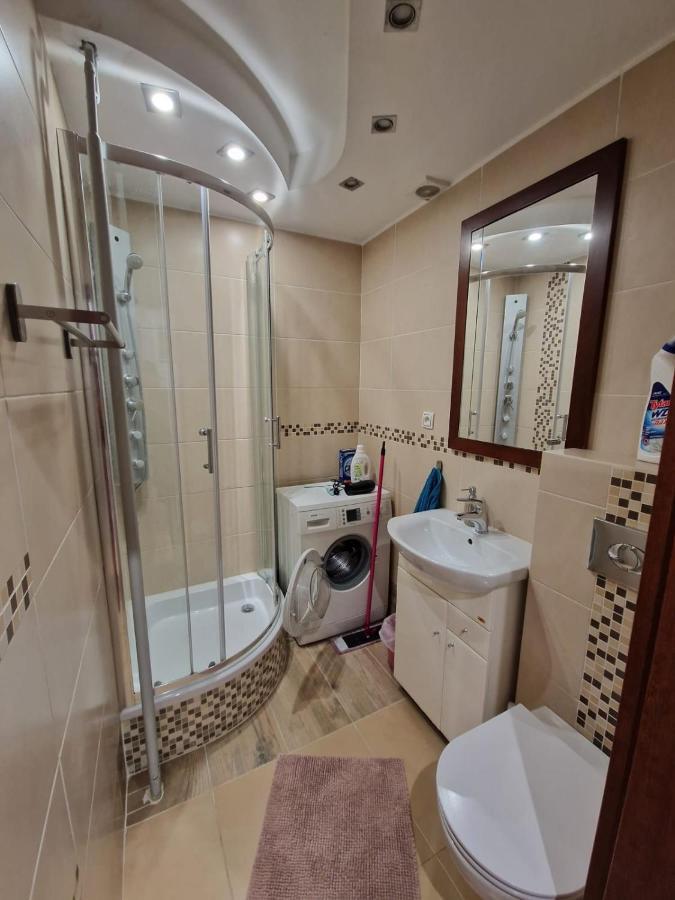 Appartement Przymorze, Park I Czas Nad Zatoka - Doskonale Miejsce Na Wygodny I Udany Urlop W Trojmiescie à Gdańsk Extérieur photo